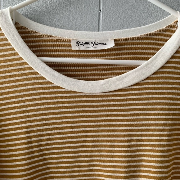 Ruffled Top - Picture 6 of 8